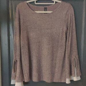 Design Lab Lord & Taylor Brown Long Sleeve Top with Cream Accents